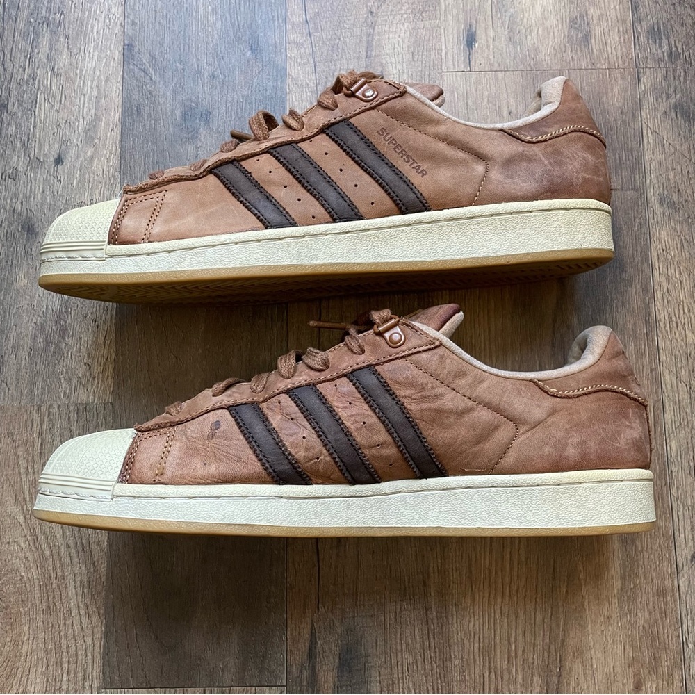 Adidas Men's Brown Sneakers - Picture 8 of 11